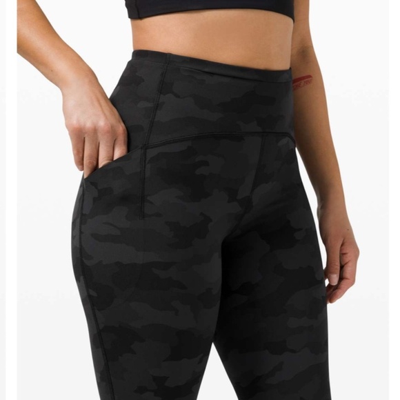 Lululemon Swift Speed High-Rise Crop 21" in Heritage 365 Camo Deep Coal (Size 2) - Picture 5 of 12